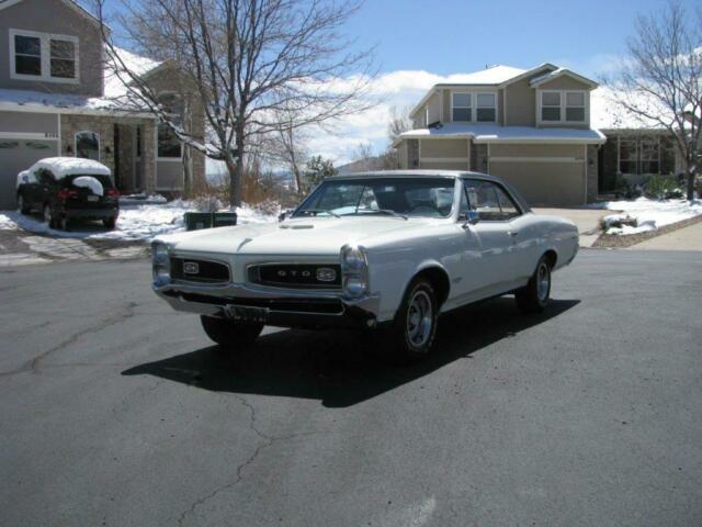 Pontiac GTO 1966 image number 11