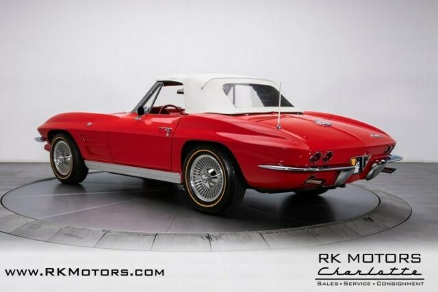 Chevrolet Corvette 1963 image number 37