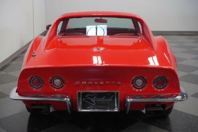 Chevrolet Corvette 1971 image number 11