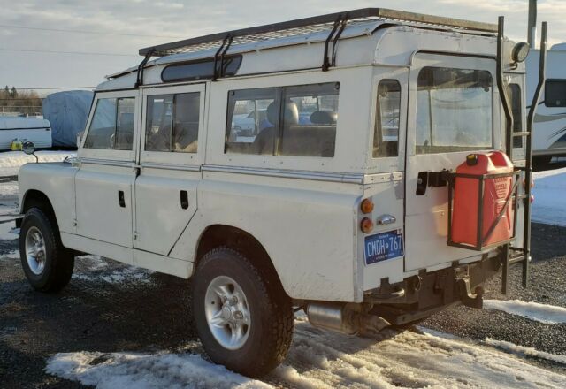 Land Rover Defender 1967 image number 17