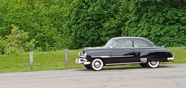 Chevrolet Deluxe 1951 image number 12