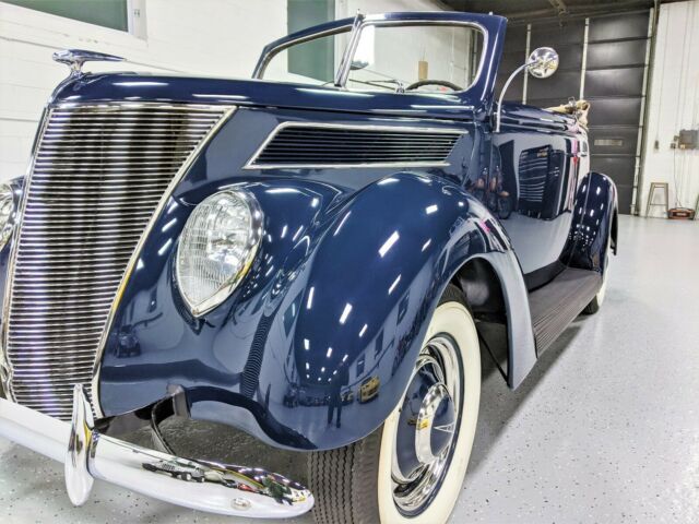 Ford Deluxe 1937 image number 27