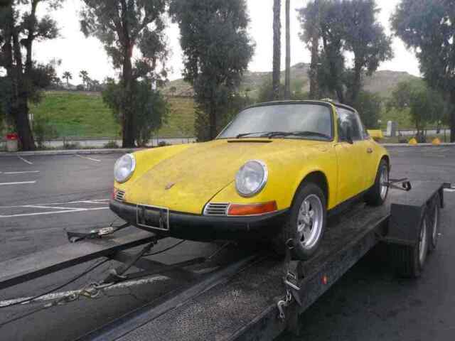 Porsche 911 T Targa 1971 image number 27