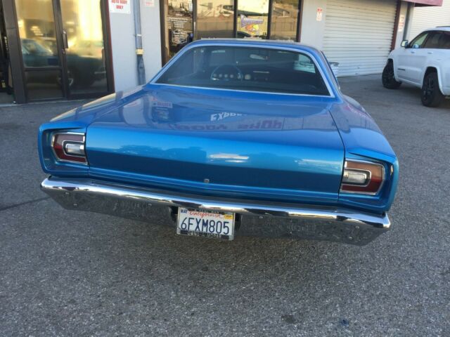 Plymouth Road Runner 1968 image number 10