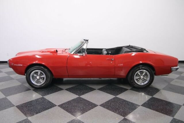 Pontiac Firebird 1967 image number 2