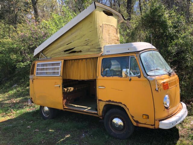 Volkswagen Bus/Vanagon 1977 image number 10