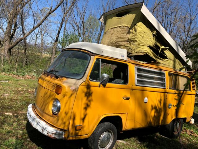 Volkswagen Bus/Vanagon 1977 image number 9