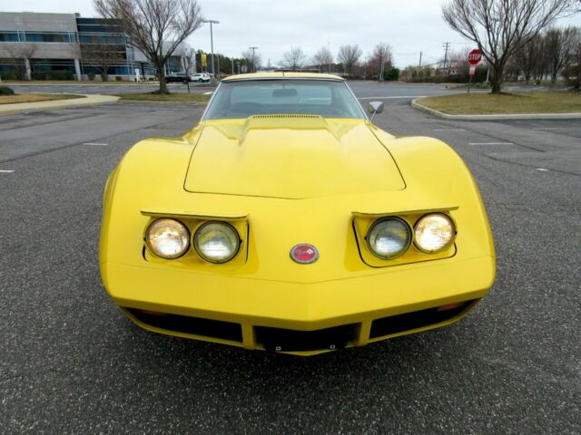 Chevrolet Corvette 1973 image number 32