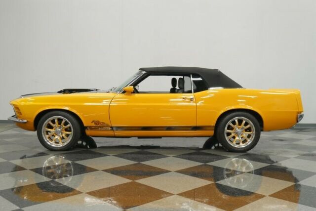 Ford Mustang 1970 image number 22