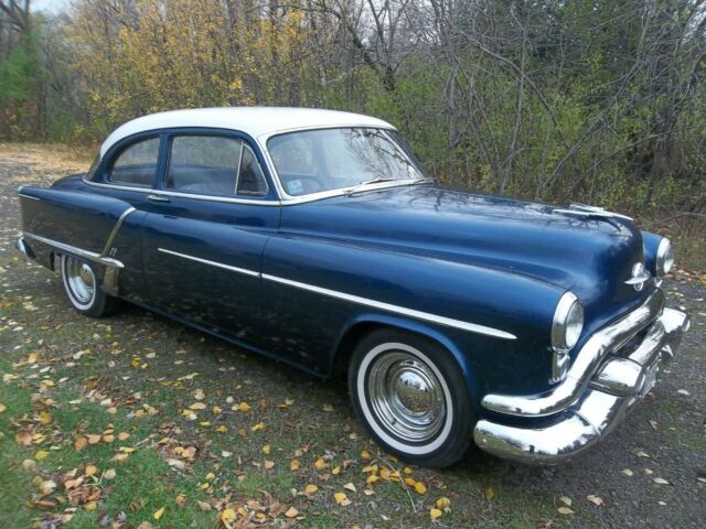 Oldsmobile Rocket Eighty-Eight 1953 image number 1