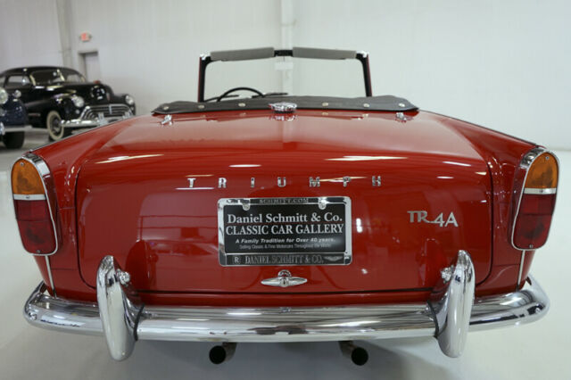 Triumph TR4A 1965 image number 4