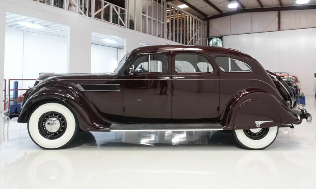 Chrysler Imperial 1935 image number 30