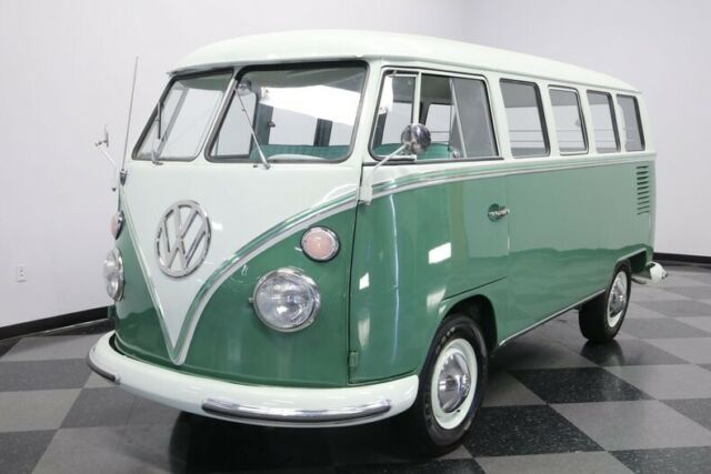 Volkswagen Microbus De Luxe 1965 image number 29