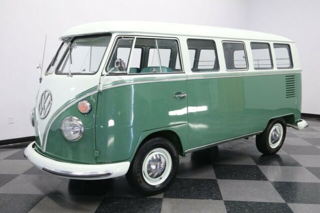 Volkswagen Microbus De Luxe 1965 image number 30