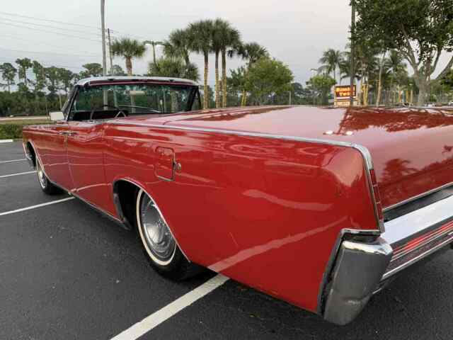 Lincoln Continental 1966 image number 12