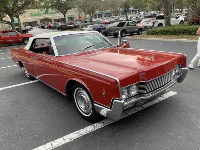 Lincoln Continental 1966 image number 22