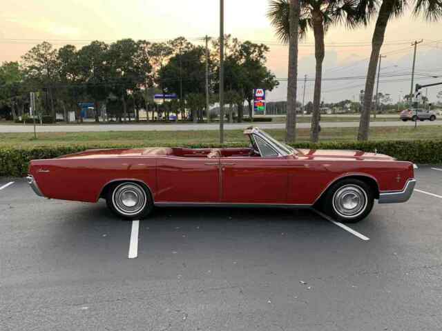 Lincoln Continental 1966 image number 30