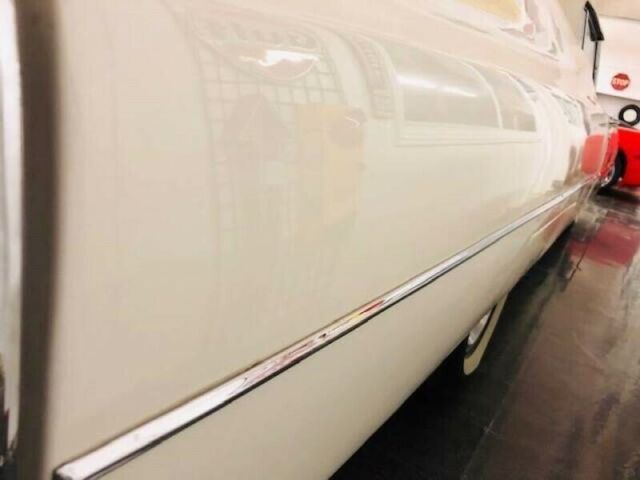 Cadillac DeVille 1963 image number 4