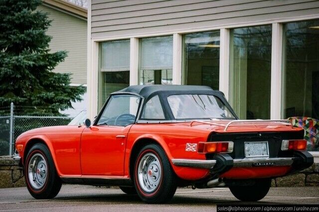 Triumph TR-6 1976 image number 8