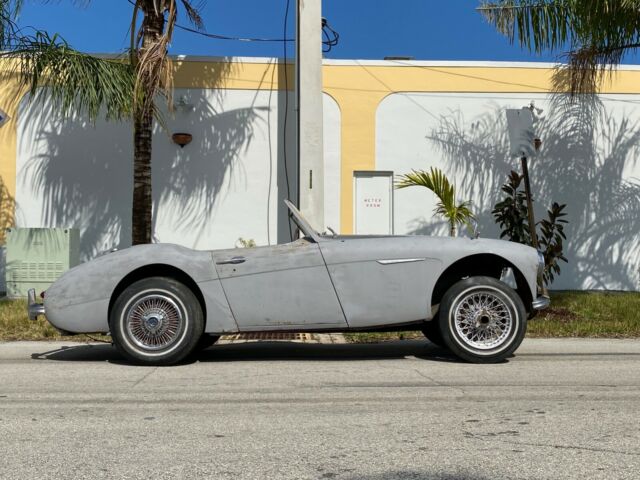 Austin Healey 100-6 1958 image number 7