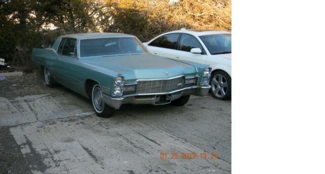 Cadillac DeVille 1968 image number 12