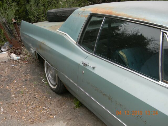 Cadillac DeVille 1968 image number 19