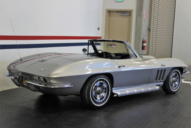 Chevrolet Corvette 1966 image number 28