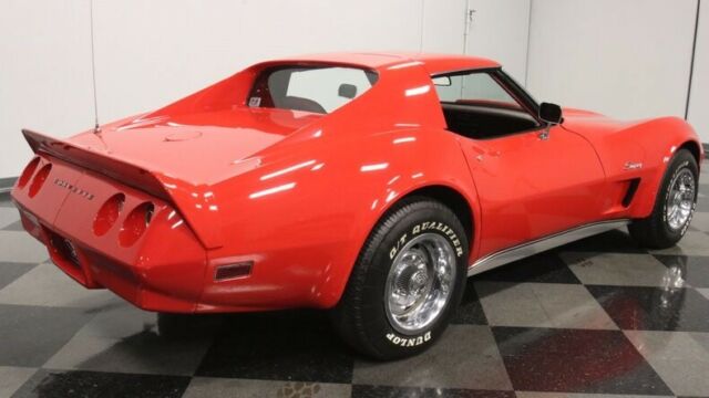 Chevrolet Corvette 1974 image number 14