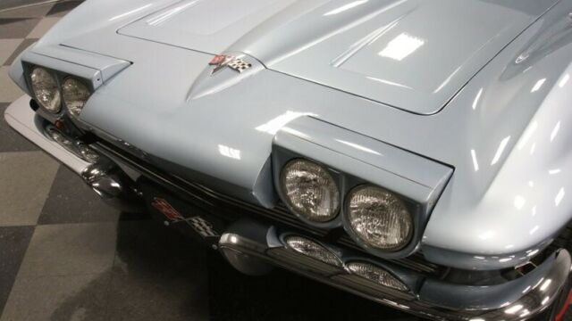 Chevrolet Corvette 1964 image number 22