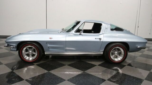 Chevrolet Corvette 1964 image number 31