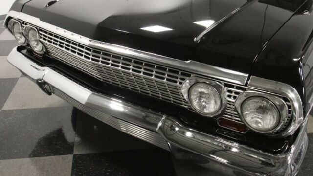 Chevrolet Impala 1963 image number 22