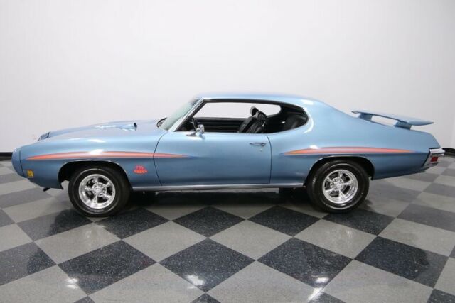 Pontiac GTO 1970 image number 2