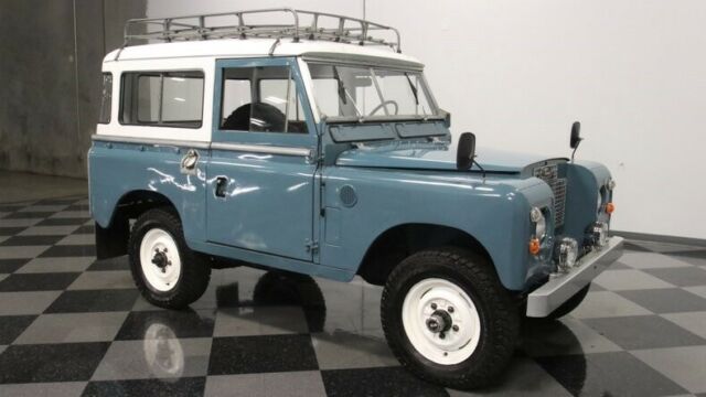 Land Rover Series IIA 1972 image number 16