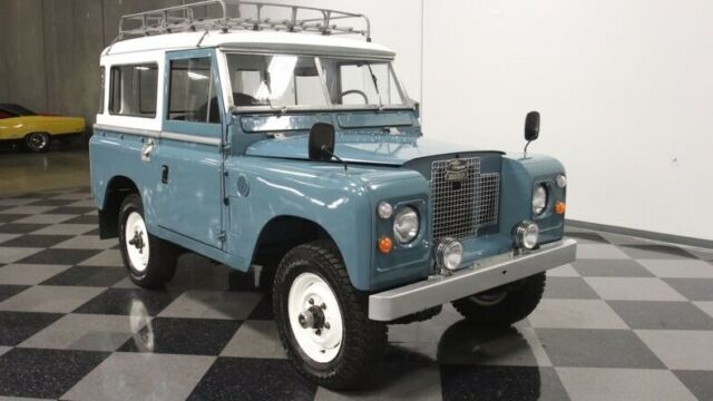 Land Rover Series IIA 1972 image number 17