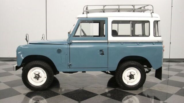 Land Rover Series IIA 1972 image number 7