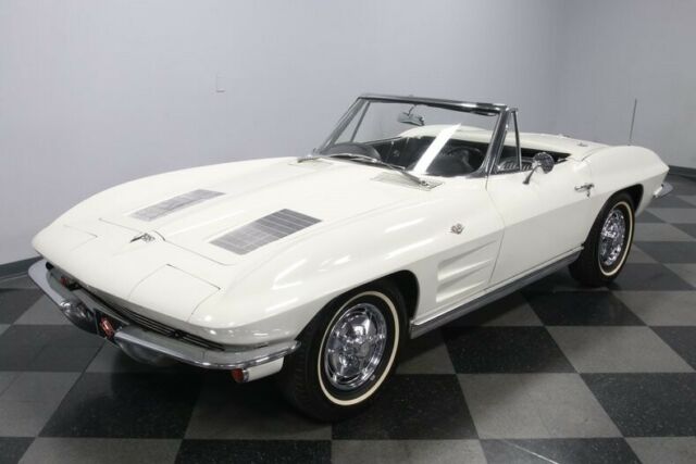 Chevrolet Corvette 1963 image number 22