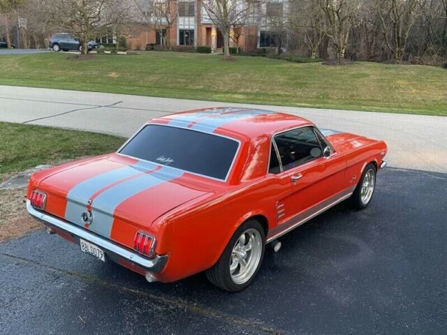 Ford Mustang 1966 image number 28