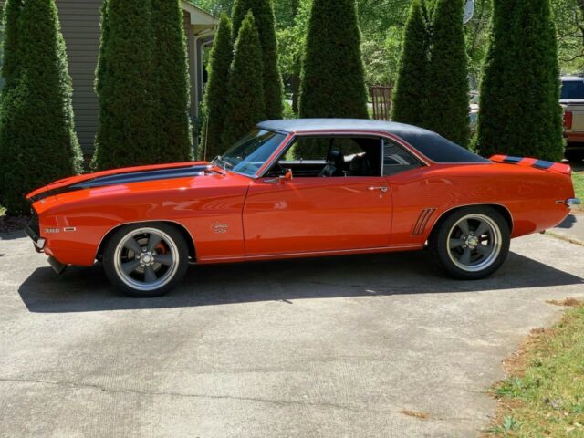 Chevrolet Camaro 1969 image number 2