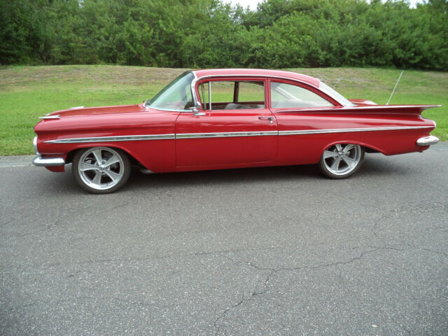 Chevrolet Bel Air/150/210 1959 image number 1