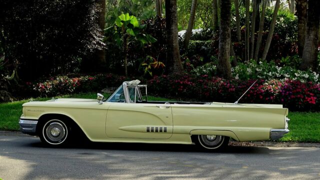 Ford Thunderbird 1958 image number 1