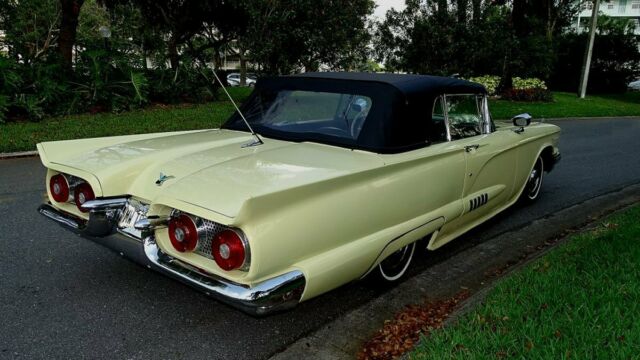 Ford Thunderbird 1958 image number 28