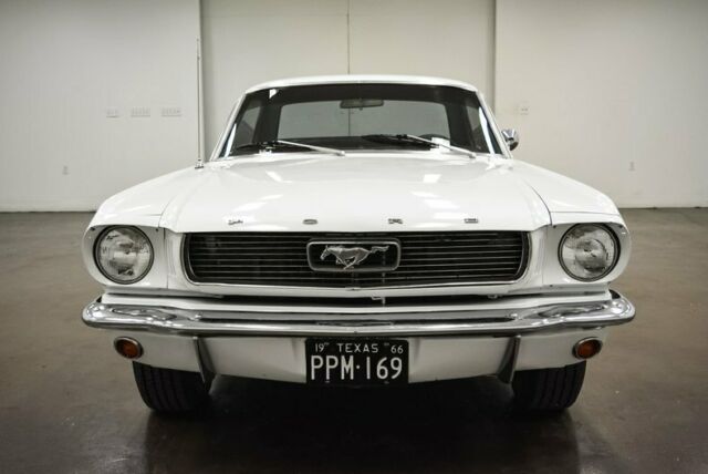 Ford Mustang 1966 image number 25