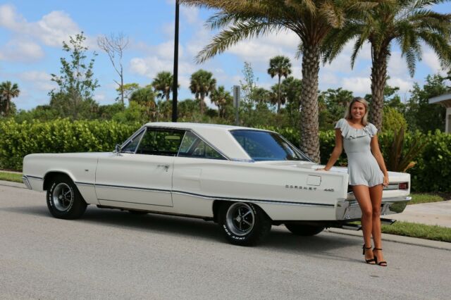 Dodge Coronet 1967 image number 27