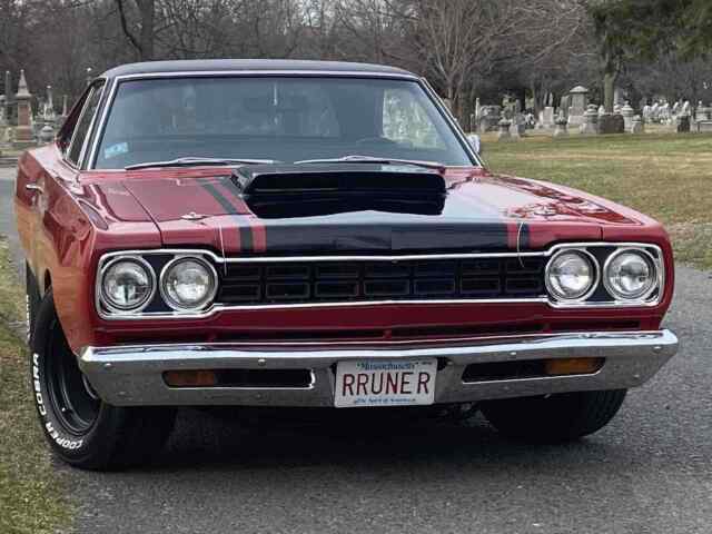 Plymouth Roadrunner 1968 image number 0