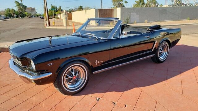 Ford Mustang 1965 image number 12