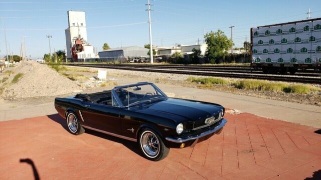 Ford Mustang 1965 image number 38