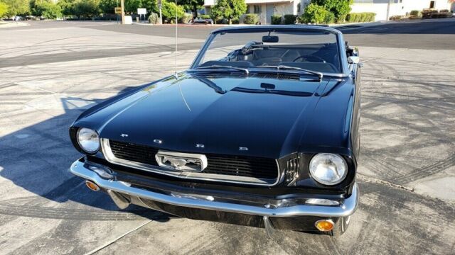 Ford Mustang 1965 image number 9