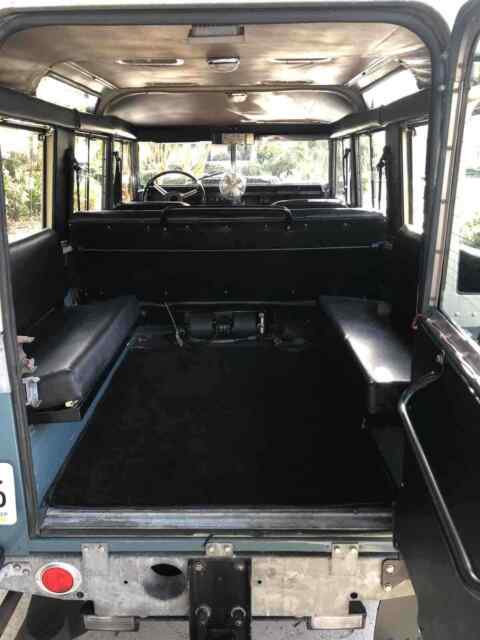 Land Rover 109 1968 image number 21