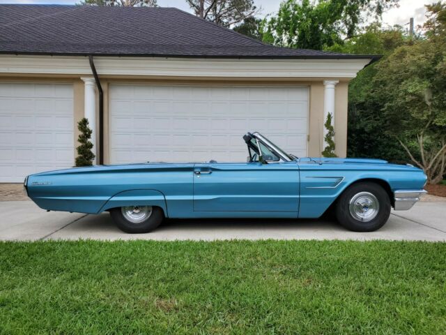 Ford Thunderbird 1965 image number 7