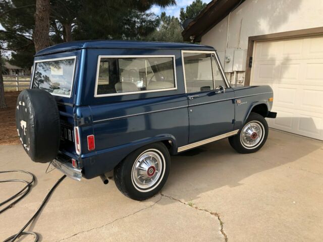 Ford Bronco 1977 image number 17